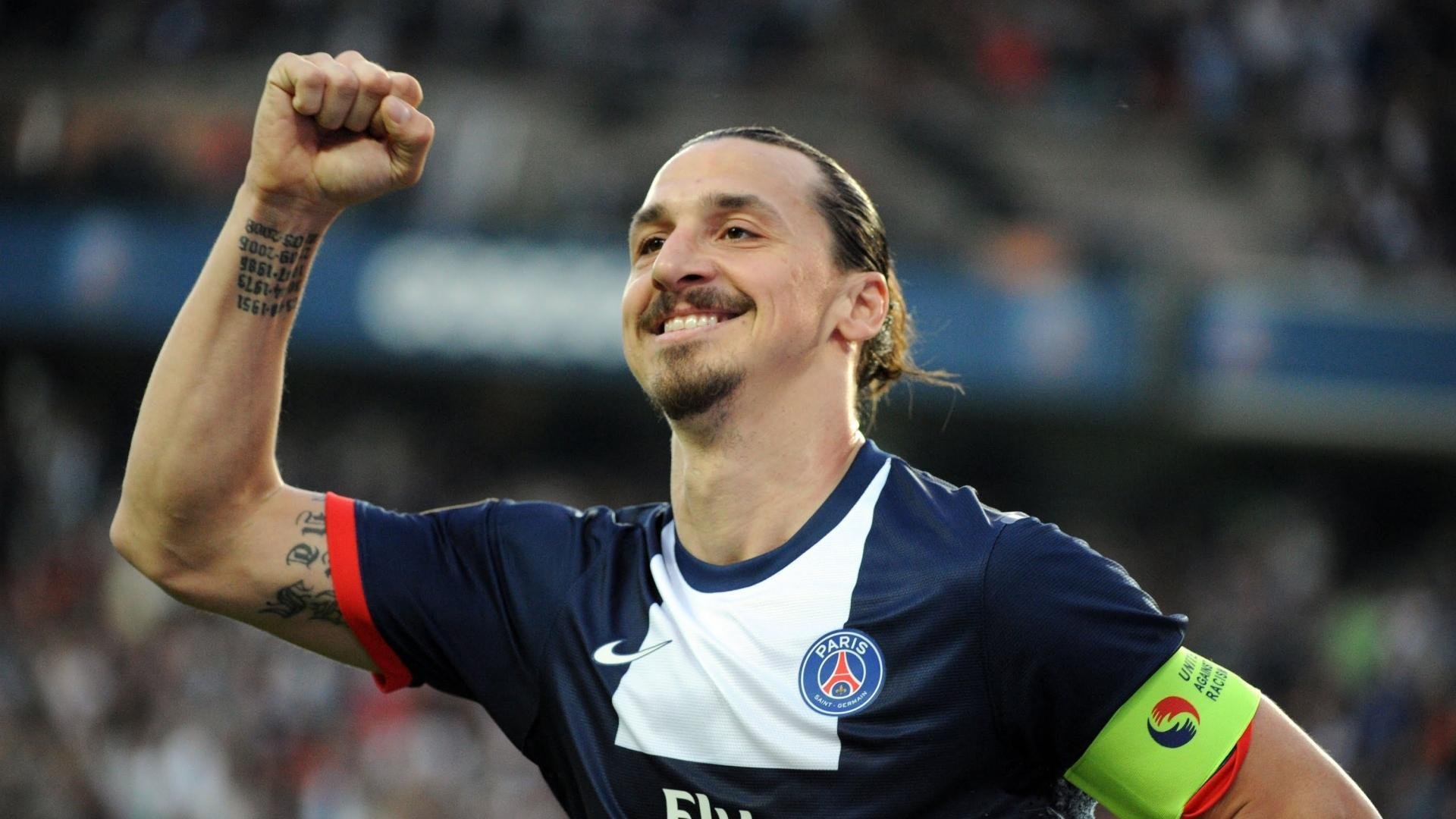 日本队多次打破对方防线，日本队打法